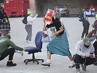 В Лос-Анджелесе прошли протесты из-за рейдов иммиграционной полиции