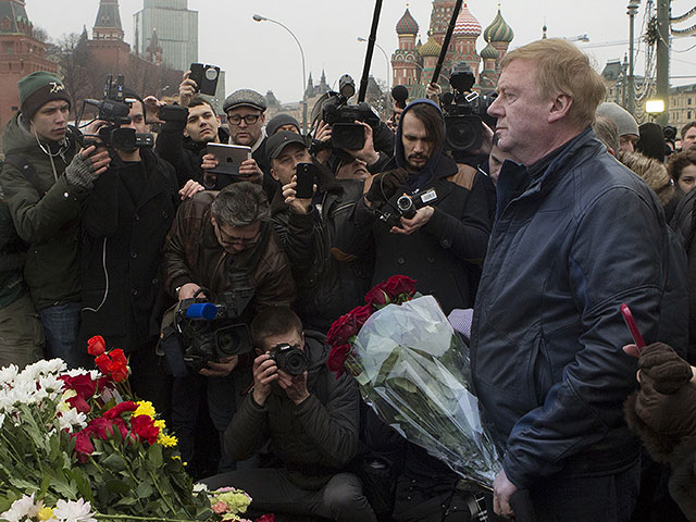 На месте убийства Бориса Немцова, 2015 год На месте убийства Бориса Немцова, 2015 год