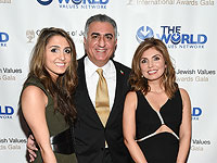 The Jewish Chronicle: внучка последнего шаха Ирана вышла замуж за еврея