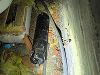 Осколки ракет упали в Иудее и Самарии, а также на территории Мате-Иегуда, причинив ущерб