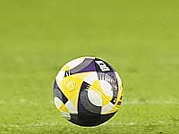 Известный футболист погиб, упав с балкона