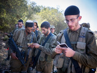 Раввин Дов Лиор: ешиботники обязаны идти в армию, когда речь идет о 