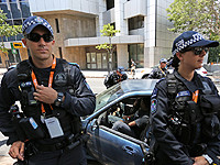 В Брисбене антиизраильские протестующие окружили бар, где собрались представители еврейской общины