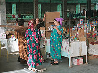 Талибы запретили женщинам младше 40 посещать рынок на границе с Узбекистаном