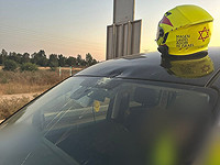 В центре Израиля фрагмент ракеты упал на автомобиль, в котором находился водитель