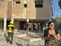 Последствия обстрела в центре: прямые попадания в здания в Тель-Авиве, Рамат-Гане, Бат-Яме и Холоне