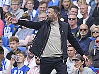 Рууд ван Нистельрой уволен из 