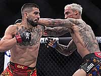 UFC. Топурия стал чемпионом во второй весовой категории