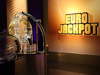 Тысячи людей в Норвегии получили ошибочное сообщение, что они выиграли огромные суммы в лотерею