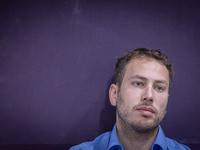 Авнер Нетаниягу под псевдонимом купил квартиру в Оксфорде за полмиллиона фунтов наличными