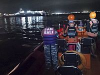 Около побережья Бали затонул паром, более 60 пропавших без вести