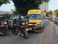 В Хадере двухлетнюю девочку забыли в запертом автомобиле, состояние ребенка тяжелое