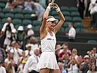 Швентек и Ястремська вышли в третий круг Уимблдона