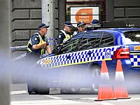 Поджог синагоги в Мельбурне, полиция разыскивает подозреваемого