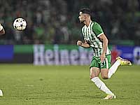 Дин Давид продолжит карьеру в Японии