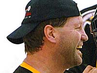 Умер знаменитый тафгай НХЛ