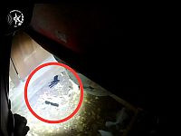 Ночная погоня в Нацерете: за рулем 14-летний, его сообщник выпрыгнул с оружием. Видео