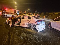 На 6-м шоссе возле Ницаней-Оз перевернулся автомобиль