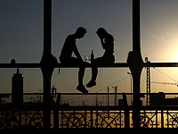 Новая модель ИИ предсказывает человеческие решения с поразительной точностью