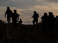 Решение о продлении срока службы пехотинцев заморожено: 