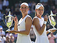 Кудерметова и Мертенс - победительницы Уимблдона в парном разряде
