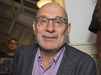 Российская прокуратура попросила заочно приговорить Бориса Акунина к 18 годам заключения