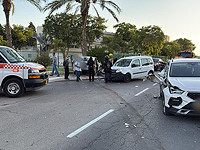 В Беэр-Шеве произошла авария с участием трех автомобилей и пешехода