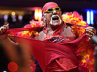 Умер легендарный актер и рестлер Халк Хоган