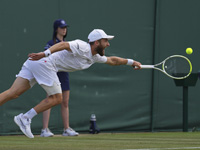 Теннис Даниил Медведев проиграл в четвертьфинале в Вашингтоне