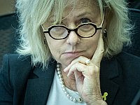 Второе слушание об увольнении юрсоветницы также пройдет без ее присутствия