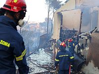 Лесные пожары в Греции, огонь подступает к Афинам