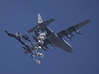 ЦАХАЛ продолжил доставку гуманитарной помощи в сектор Газы с воздуха