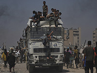 ХАМАС обвинил ЦАХАЛ в убийстве более 50 человек возле грузовиков с продуктами. ЦАХАЛ это отрицает