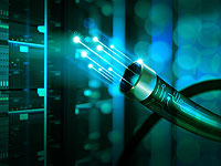 Израильский стартап решает проблему передачи данных для ИИ с помощью оптических волокон