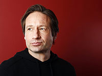 Актеру и режиссеру Дэвиду Духовны – 65. Фотогалерея