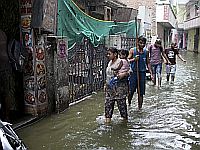 Наводнение в индийских Гималаях, десятки пропавших без вести