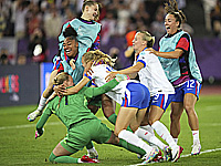 Чемпионат Европы по футболу. Англичанки победили шведок в серии пенальти