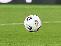 Нападающий сборной Замбии перешел из 