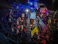 Протест против расширения операции: демонстранты перекрывают улицы по стране. Видео