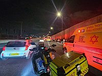 Мотоцикл сбил мужчину на 20 шоссе, врачи борются за его жизнь