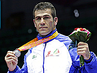 От рака умер известный иранский боксер