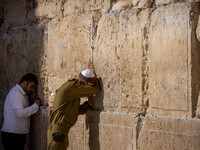 Раввин Шмуэль Элиягу написал письмо призывникам