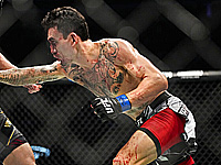 UFC. Холлоуэй завершил победой трилогию с Порье