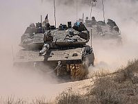 Палестинцы сообщают о продвижении израильских танков к югу от города Газа