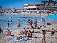 Минздрав разрешил купание на пляже 