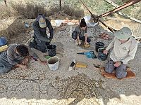 Около границы с Газой идут работы по спасению византийской мозаики