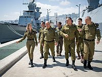 Глава Генштаба Эяль Замир посетил базу ВМС: 