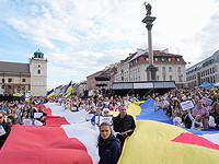 Президент Польши заблокировал закон о продлении помощи беженцам из Украины