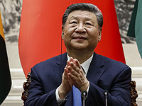 Си Цзиньпин впервые поздравил Зеленского с днем независимости Украины