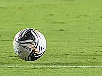 Клубы заявили о нежелании играть против 